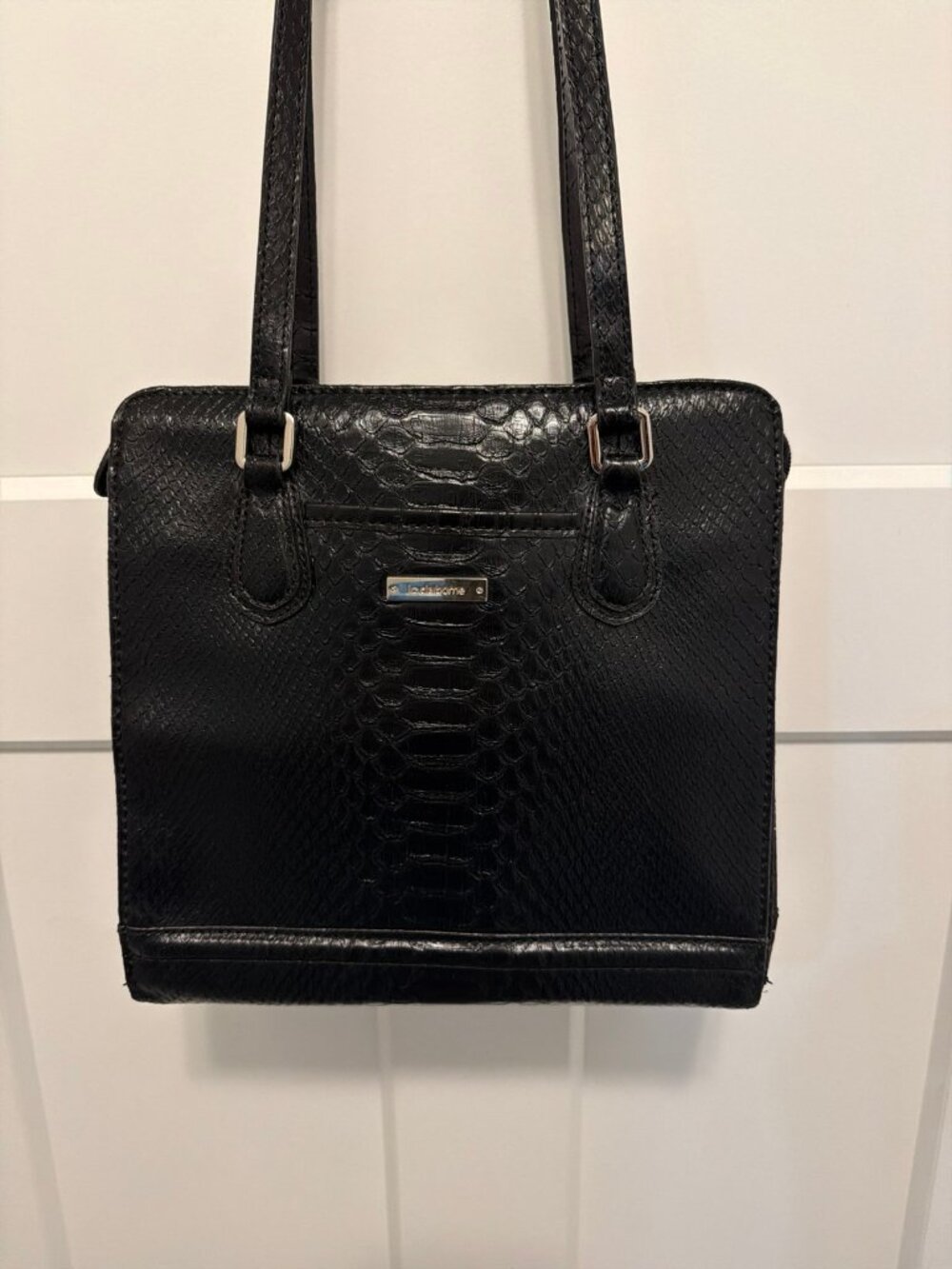 Vintage Liz Claiborne Black Snake Embossed Organizer Shoulder Bag - Picture 1 of 7